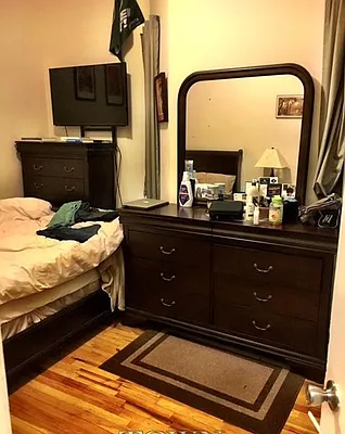 Rented by Compass | media 12