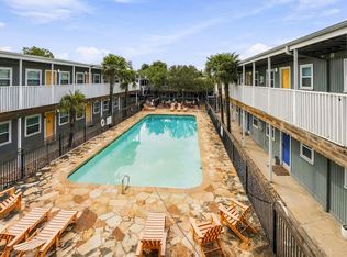 2401 Manor Rd APT 222, Austin, TX 78722