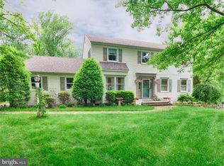 1648 Garnet Mine Rd, Garnet Valley, PA 19060