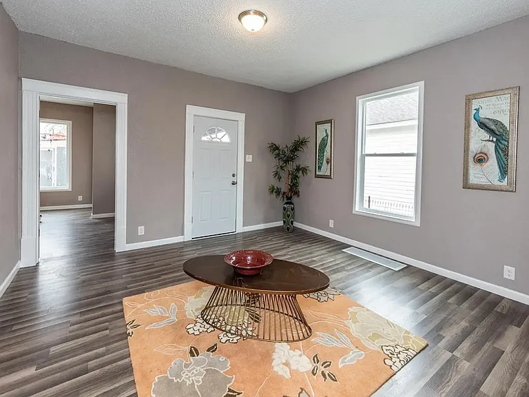 1223 Jackson St #101 — Photo 3