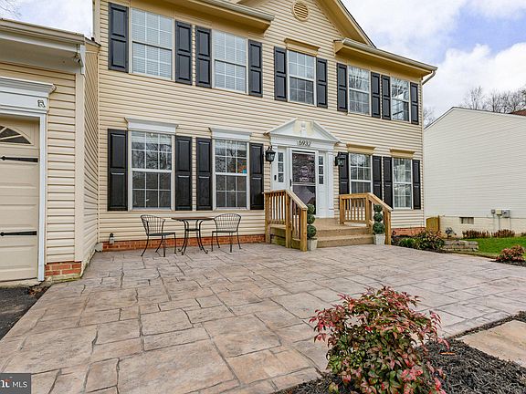 2nd image of 5932 Cambridge Dr