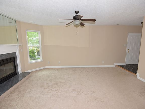 3rd image of 2305 Beach Haven Dr APT 204