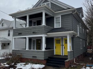 1305 Oak St #2, Syracuse, NY 13203