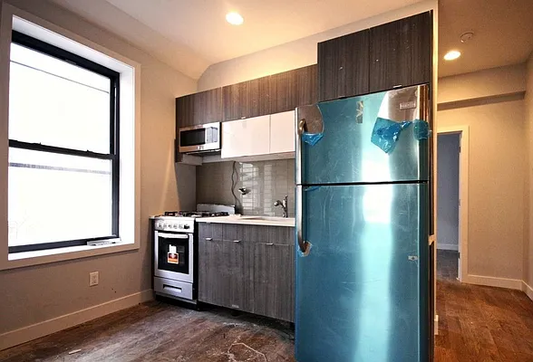 Rented by Rental Solutions Inc | media 1