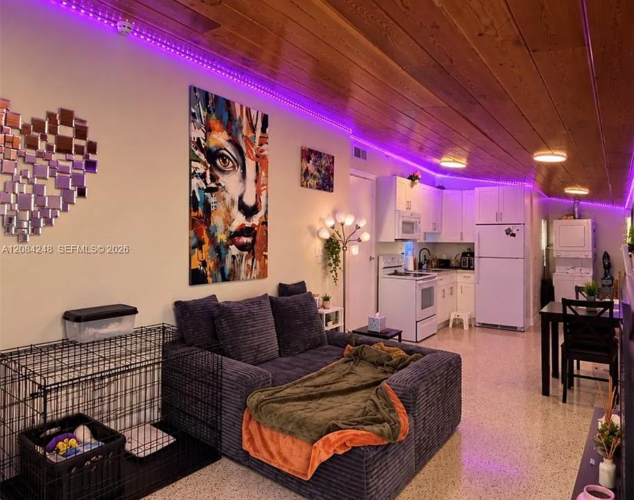 311 NW 56th Ave #B