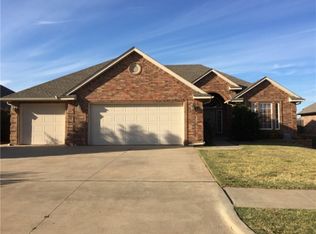 713 Rambling Rose, Yukon, OK 73099