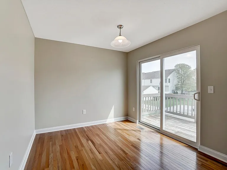 5608 Pittsford Dr — Photo 8