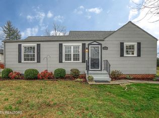 1908 Sevierville Rd, Maryville, TN 37804