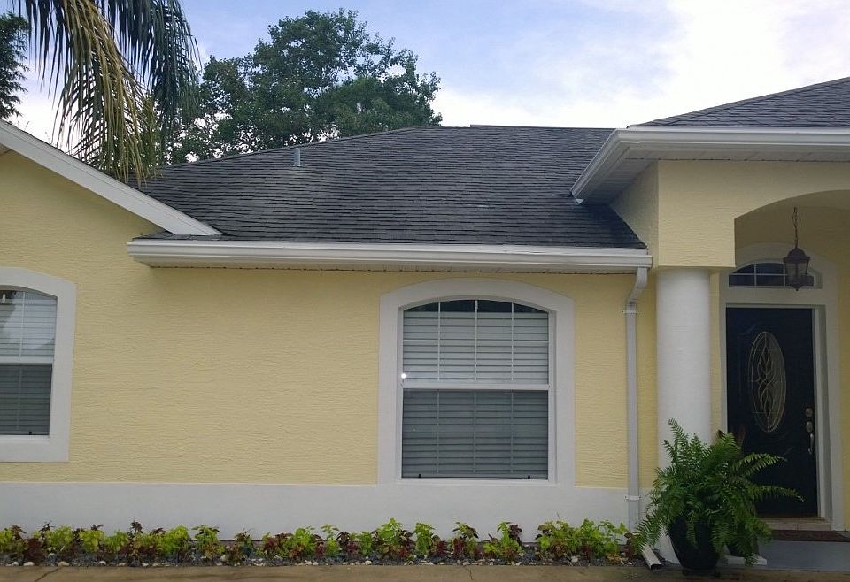 2nd image of 1858 Barrington Cir