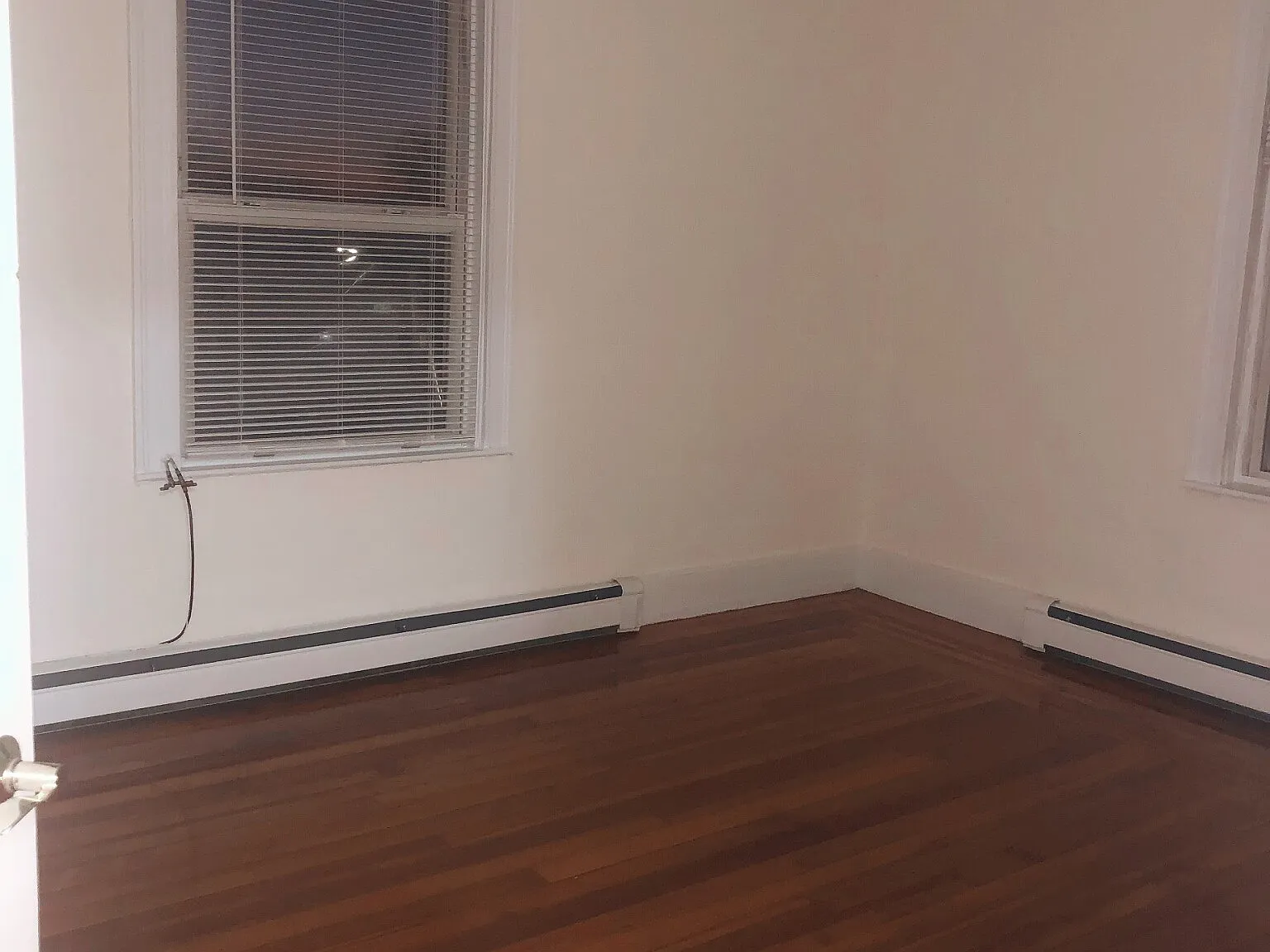 2 bed, 1.0 bath, $2,600 — Photo 2