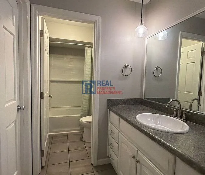 3321 Pebble Creek Dr — Photo 14