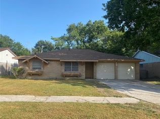 6107 McKinstry Blvd, Houston, TX 77085