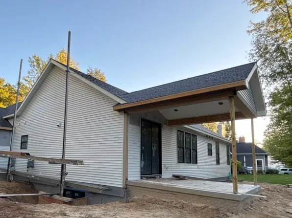 12495 Northway Parkway Rd, Freeland, MI 48623