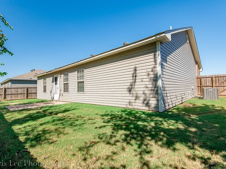 3103 Greensprings Rd — Photo 12