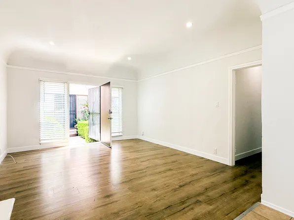 209 N Berendo St Unit 3/4, Los Angeles, CA 90004