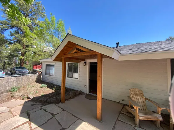26 S Trail Of The Woods, Flagstaff, AZ 86001
