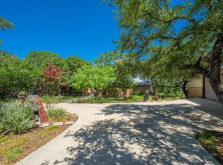 165 Highridge Ln, Fredericksburg, TX 78624
