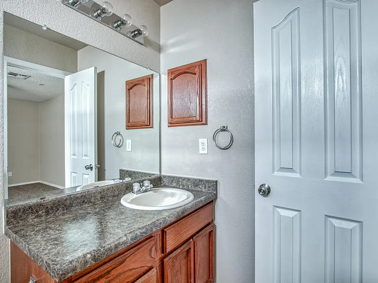 7328 Sachet Cliff Dr — Photo 34