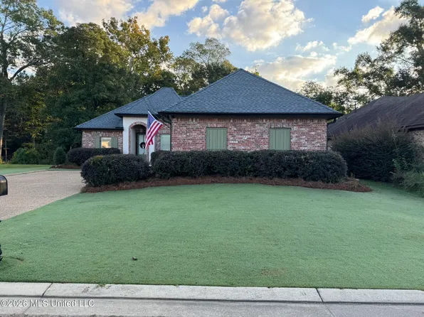 148 W Pinebrook Dr, Brandon, MS 39047