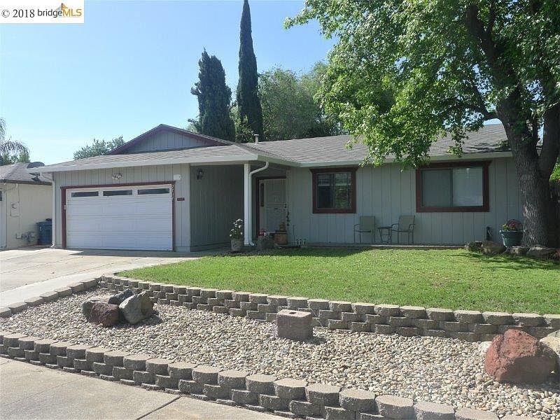 1st image of 2737 Del Oro Cir