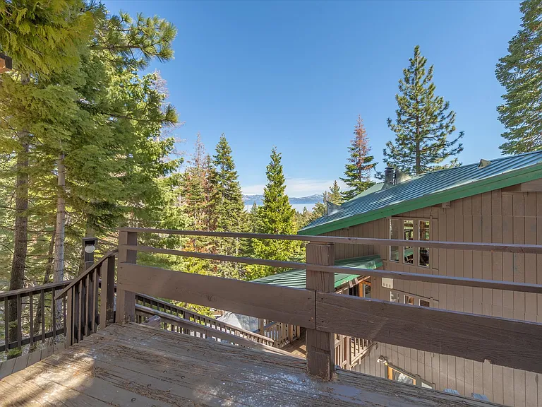 1655 Tahoe Park Heights Dr — Photo 32