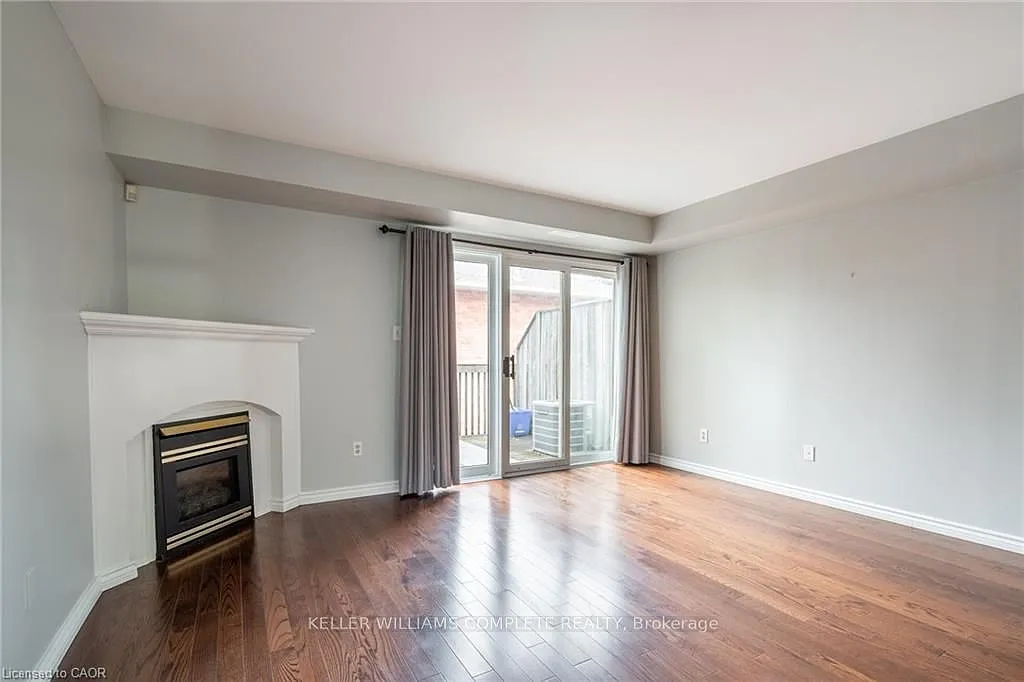 2 bed, $2,500 — Photo 4