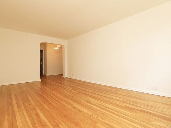 3rd image of 3521 79th St APT 4C