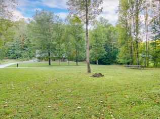 711 Hurst Rd, Brooks, KY 40109