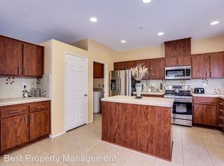 914 Alta Rdg, Palm Springs, CA 92262