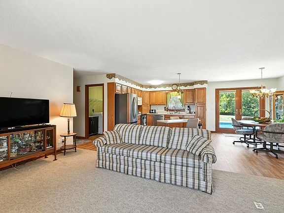 4th image of 11130 N 300 W #90