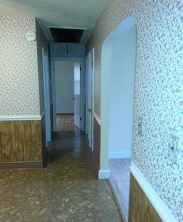 5th image of 21013 Orange Hill Ave