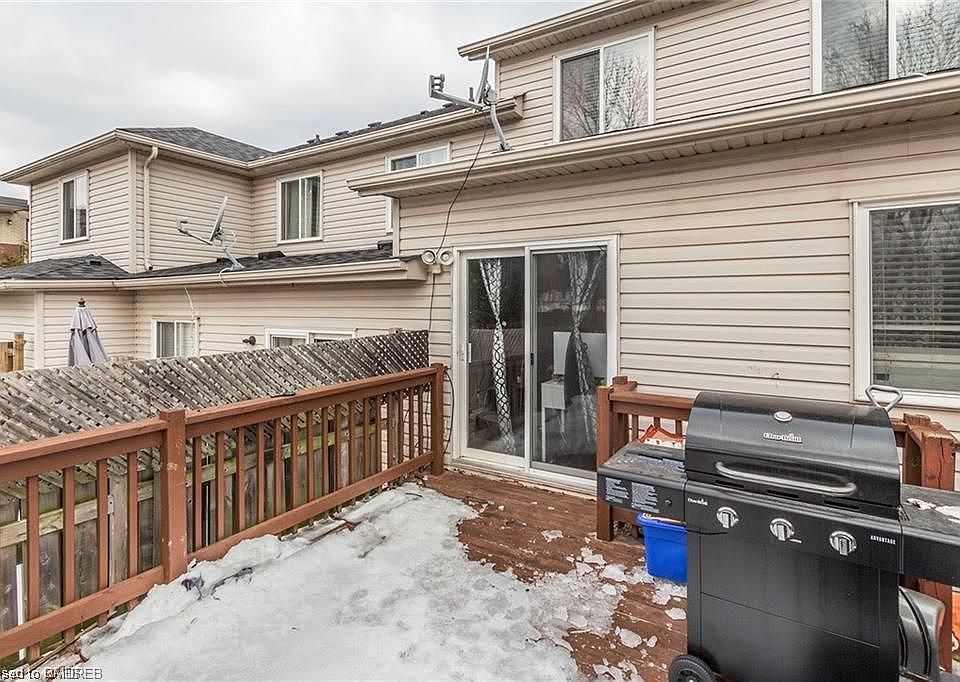 2nd image of 365 Clyde Rd