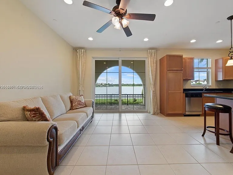 2955 Tortola Way — Photo 10