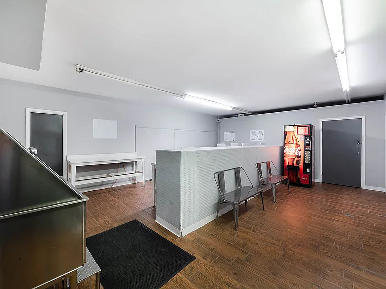 The Reserve at Red Bank Apartment Homes — Photo 16