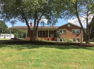 1253 Mays Chapel Church Rd, Newton, NC 28658