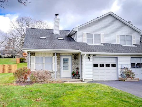 1012 Cunningham Dr, Victor, NY 14564