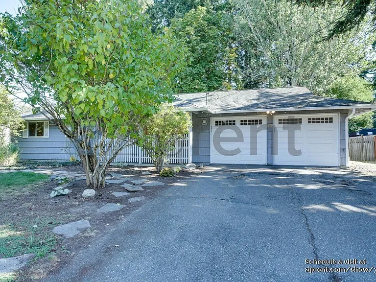 13044 111th Ave NE — Photo 26