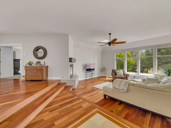 520 Divot Dr, Bend, OR 97703