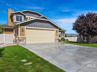 7872 S Red Cliff Ave, Boise, ID 83716