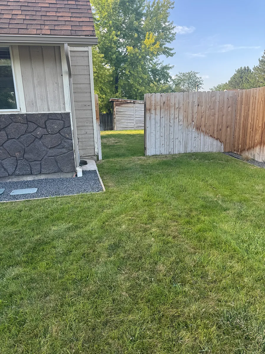 gate to the backyard - 438 438/440 Forest Vale Cir