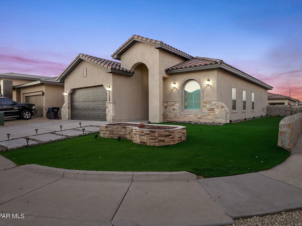 1st image of 13869 Paseo De La Luna Ave