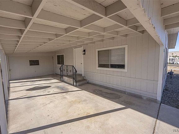 4th image of 396 Harbor Drive