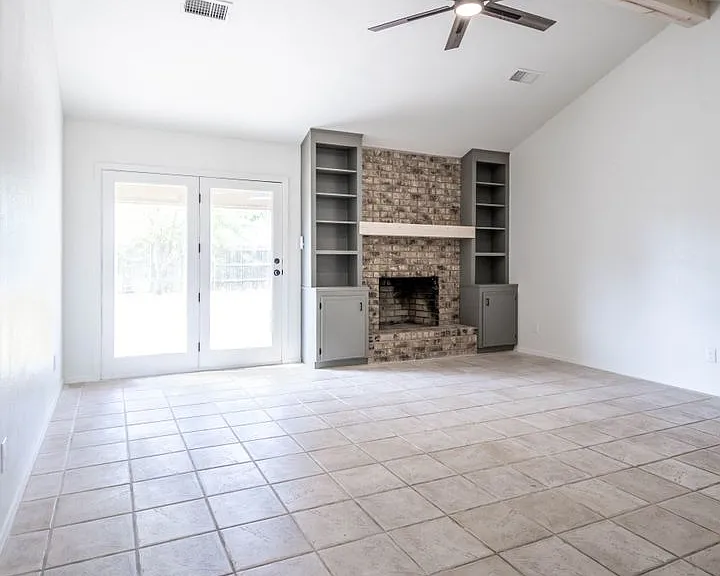 1333 Friars St — Photo 11