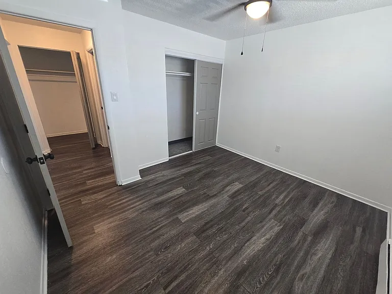 1936 Vinewood Ln — Photo 11
