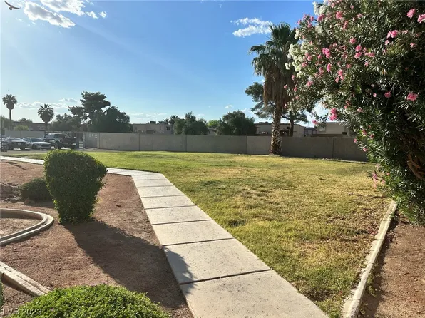 559 Roxella Ln Unit C, Las Vegas, NV 89110