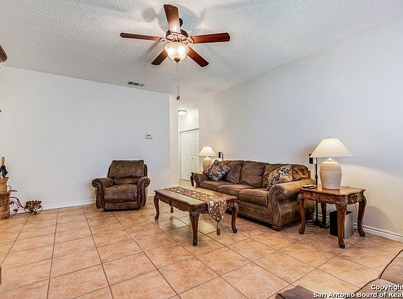 4th image of 11455 Cedar Park