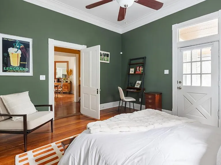 307 Georgia Ave SE — Photo 39