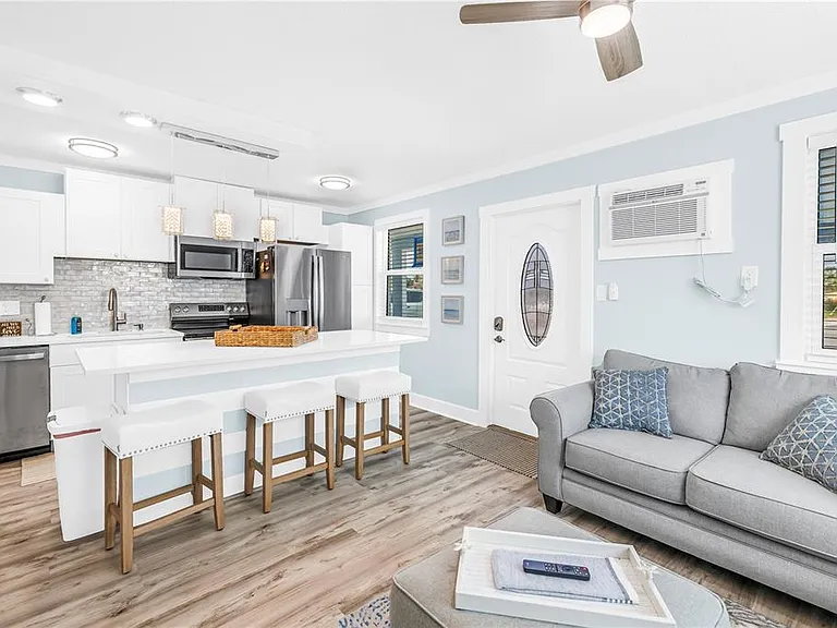 6892 Gulf Winds Dr #1 — Photo 15