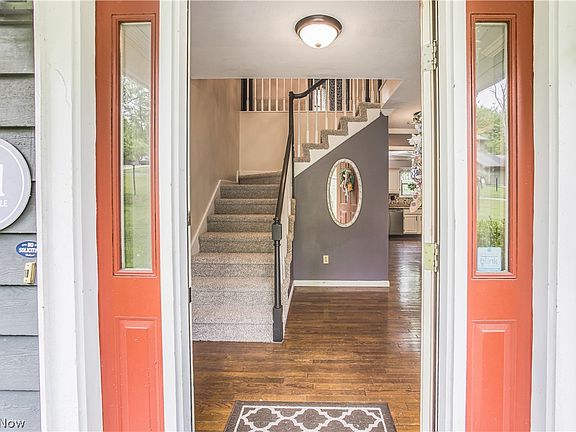 3rd image of 151 Granada Cir