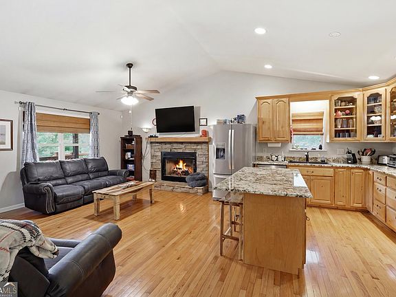4th image of 152 Dockery Ridge Rd